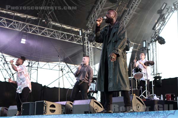 YOUNG FATHERS - 2014-07-05 - BELFORT - Presqu'ile du Malsaucy - 